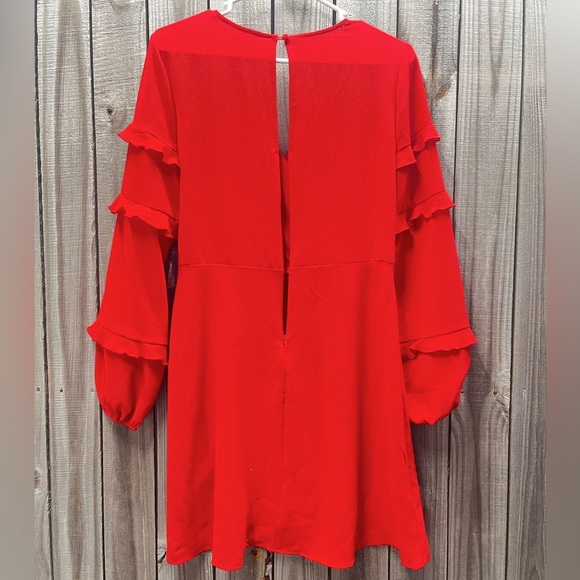 NWT June & Hudson red dress v neck ruffle sleeves faux wrap lined date night - Picture 6 of 16